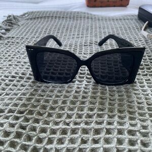 Black Oversized Sunglasses